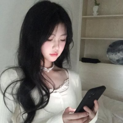 超体海报